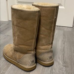 Ugg tall boots Size 9